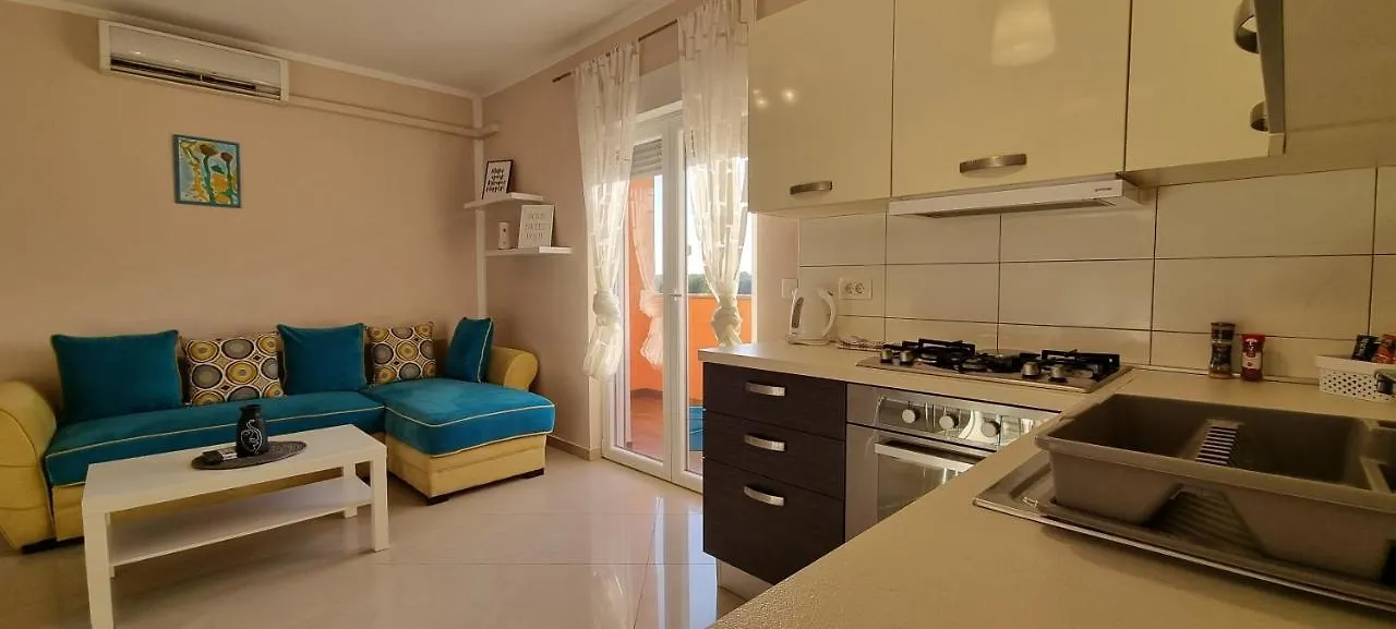 Bella Nina Apartment Liznjan